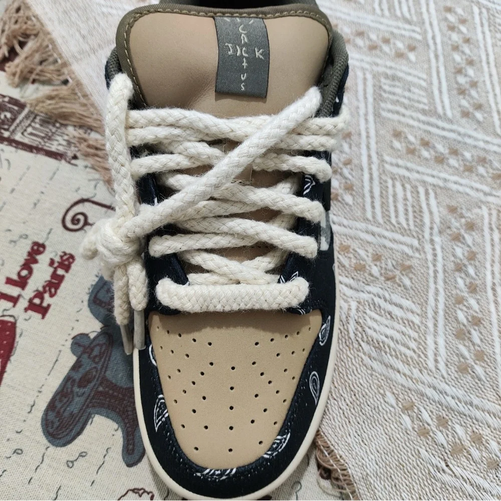 Nike SB Dunk Bandana Pattern Plaid Panel Sneakers - Picture 3 of 12